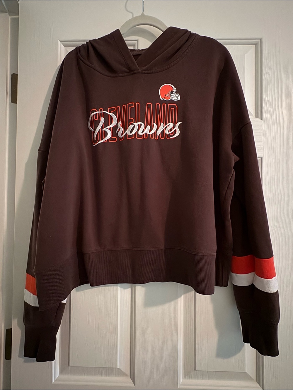 Fanatics Brown Cleveland Browns Hoodie with Orange & White Sleeve Stripes